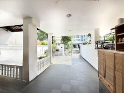 Serangoon Central (D19), Terrace #575856141